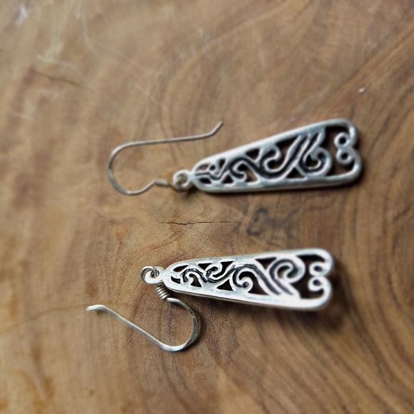 Silver earrings - Picture 4 of 4